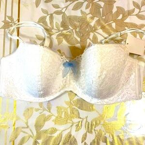 B.tempt'd  Ciao Bella Underwire Lined Balconette Bra Size 38DD White Color